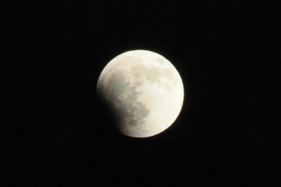2022-05-15/16 Lunar Eclipse from Ottawa