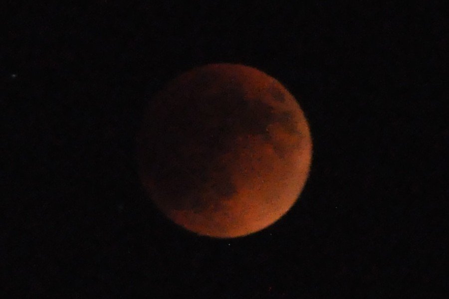 2022-05-15/16 Lunar Eclipse from Ottawa